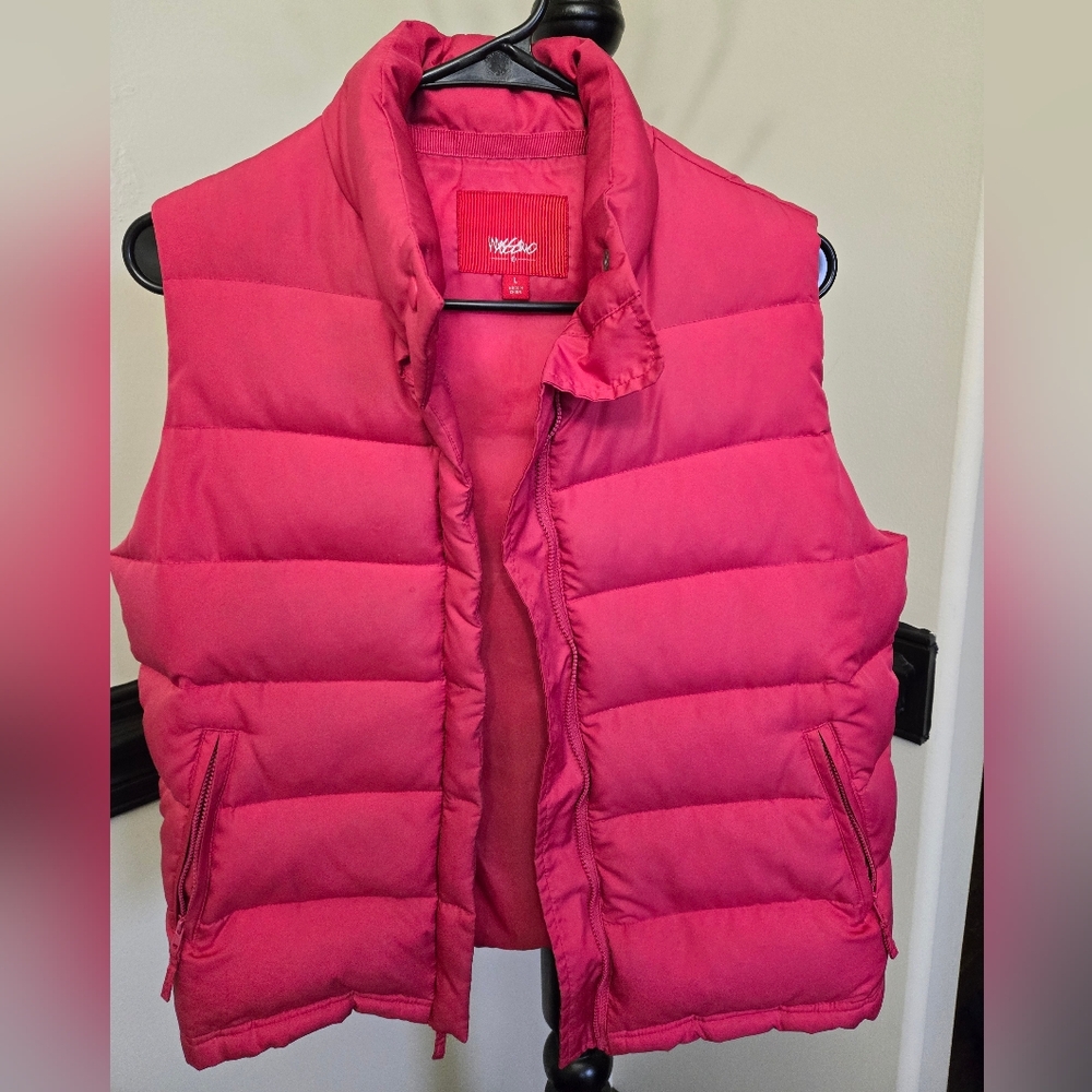 Women's Pink Vest Large